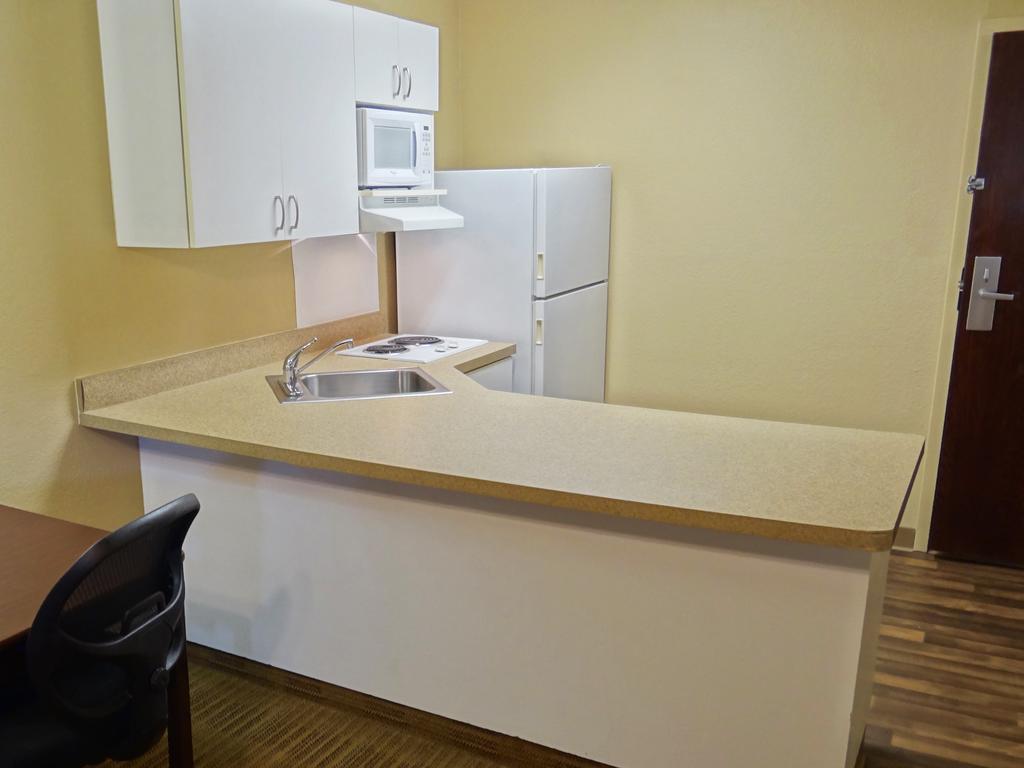 Extended Stay America Select Suites - Des Moines - Urbandale Clive Exterior foto