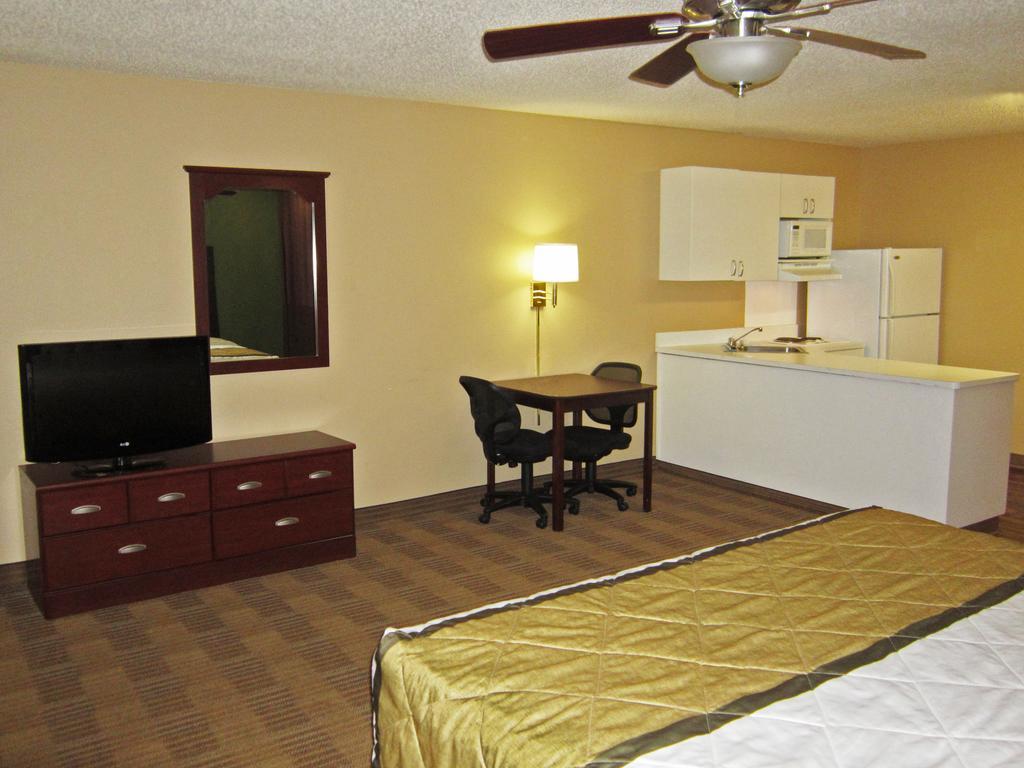 Extended Stay America Select Suites - Des Moines - Urbandale Clive Exterior foto